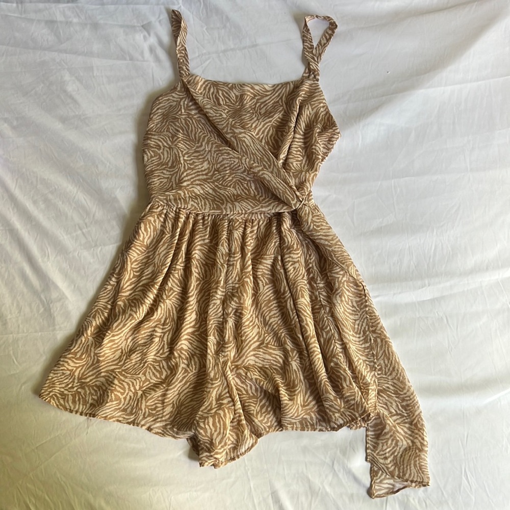 Lush Tiger Print Romper Size Medium